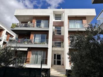 KÜÇÜK KAYMAKLI'DA 2+1 EŞYALI SATILIK DAİRE 