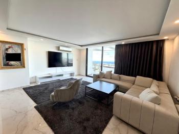 KKTC Girne Akacan Elegance Özel Ultra Lüks 6+2 Kiralık Penthouse Sinema Odalı Saunalı Yardımcı Evli