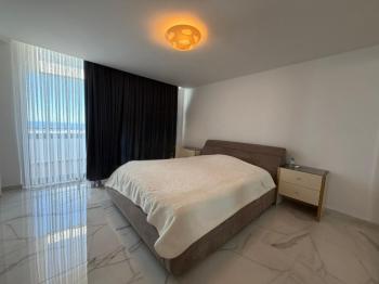 KKTC Girne Akacan Elegance Özel Ultra Lüks 6+2 Kiralık Penthouse Sinema Odalı Saunalı Yardımcı Evli