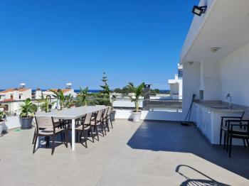 Girne Çatalköy'de FULL EŞYALI Satılık Dubleks Havuzlu 4+1 Villa