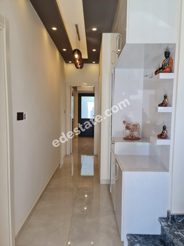 Girne Çatalköy'de FULL EŞYALI Satılık Dubleks Havuzlu 4+1 Villa