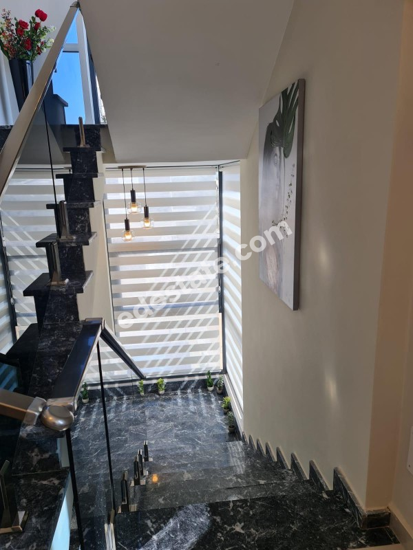 Girne Çatalköy'de FULL EŞYALI Satılık Dubleks Havuzlu 4+1 Villa