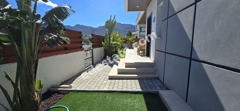 Girne Çatalköy'de FULL EŞYALI Satılık Dubleks Havuzlu 4+1 Villa