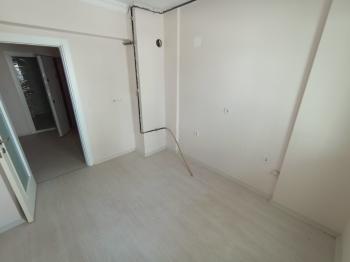 Güvenay - Çorum Bahçelievler Mah. İsmail Kakaç İlkokulu Civarı 3+1 Sıfır Satılık Daire 