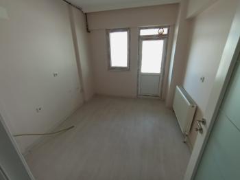 Güvenay - Çorum Bahçelievler Mah. İsmail Kakaç İlkokulu Civarı 3+1 Sıfır Satılık Daire 