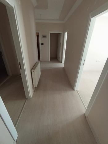 Güvenay - Çorum Bahçelievler Mah. İsmail Kakaç İlkokulu Civarı 3+1 Sıfır Satılık Daire 