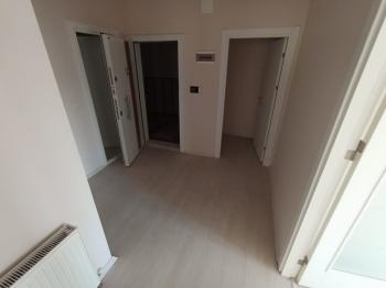 Güvenay - Çorum Bahçelievler Mah. İsmail Kakaç İlkokulu Civarı 3+1 Sıfır Satılık Daire 