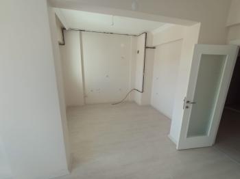 Güvenay - Çorum Bahçelievler Mah. İsmail Kakaç İlkokulu Civarı 3+1 Sıfır Satılık Daire 