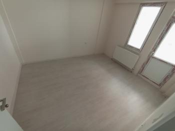 Güvenay - Çorum Bahçelievler Mah. İsmail Kakaç İlkokulu Civarı 3+1 Sıfır Satılık Daire 