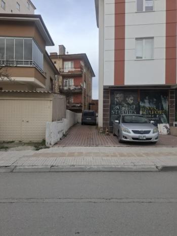 GÜVENAY - ÇORUM YAVRUTURNA MAH. EMEK CADDESİ ÜZERİ 3+1 KİRALIK DAİRE