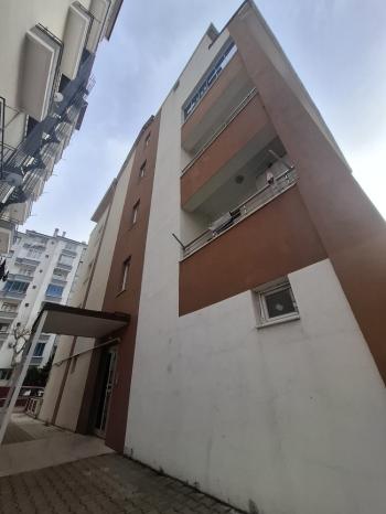 GÜVENAY - ÇORUM YAVRUTURNA MAH. EMEK CADDESİ ÜZERİ 3+1 KİRALIK DAİRE