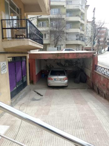 GÜVENAY -  ÇORUM GÜLABİBEY MAH. BEYTEPE 1. CADDESİ ÜZERİ 3+1 KİRALIK DAİRE
