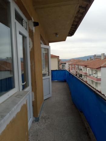 GÜVENAY -  ÇORUM GÜLABİBEY MAH. BEYTEPE 1. DADDESİ ÜZERİ KİRALIK DAİRE