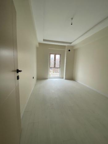 GÜVENAY - ÇORUM BAHÇELİEVLER MAH. CUMARTESİ PAZARI CİVARI 2+1 SATILIK DAİRE