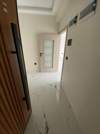 GÜVENAY - ÇORUM BAHÇELİEVLER MAH. CUMARTESİ PAZARI CİVARI 2+1 SATILIK DAİRE