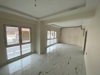 GÜVENAY - ÇORUM BAHÇELİEVLER MAH. CUMARTESİ PAZARI CİVARI 2+1 SATILIK DAİRE