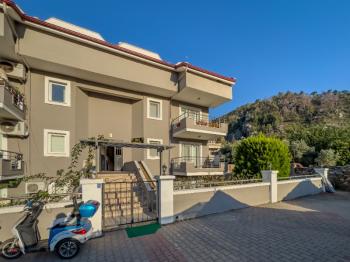 Marmaris İçmeler Havuzlu Sitede Bakımlı 3+1 Dubleks Daire