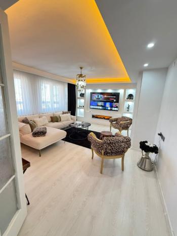 AFYON ÜÇOK EMLAKTAN CUMHURİYET MAH LÜX DUBLEX 4+1 DAİRE 