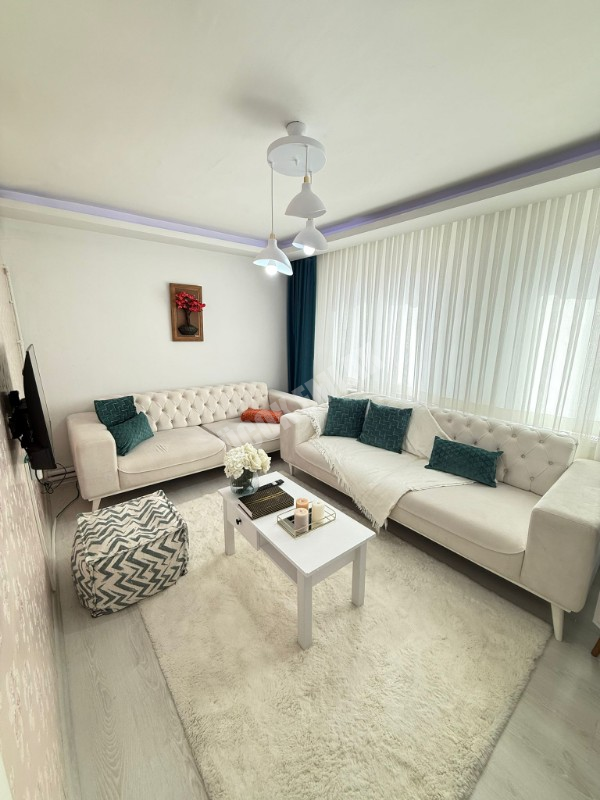 AFYON ÜÇOK EMLAKTAN CUMHURİYET MAH LÜX DUBLEX 4+1 DAİRE 