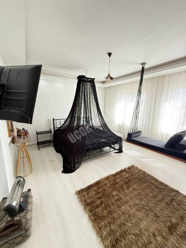 AFYON ÜÇOK EMLAKTAN CUMHURİYET MAH LÜX DUBLEX 4+1 DAİRE 