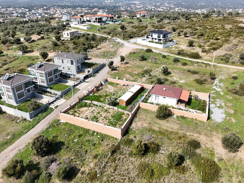 Didim Zümrüttepde Satılık 2 Adet Yan Yana Arsalar