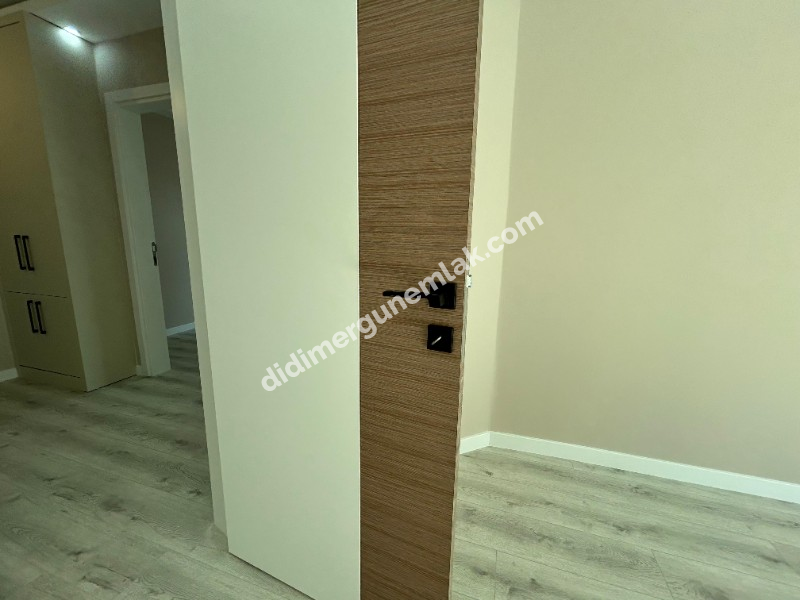 DİDİM EFELER MAHALLESİ' NDE ARA KAT FULL TADİLATLI AYRI MUTFAKLI 3+1 SATILIK DAİRE