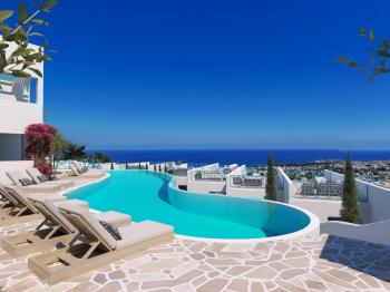 KKTC Girne Lapta'da Santorini Mimarisini Yaşayabileceğiniz Muhteşem Manzaralı Satılık 2+1 Ultra Lüks Daireler