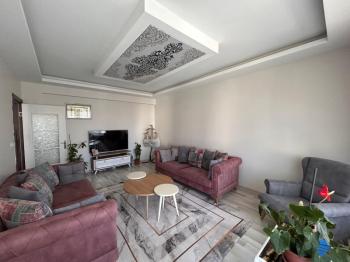 AFYON ÜÇOK EMLAKTAN HOCA AHMET YASEVİ MAH 3+1 115M² TEMİZ BAKIMLI SATILIK DAİRE 