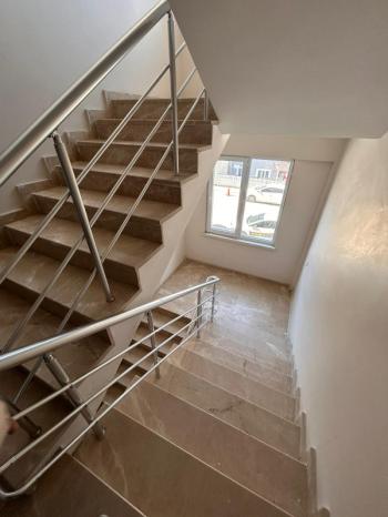 AFYON ÜÇOK EMLAKTAN HOCA AHMET YASEVİ MAH 3+1 115M² TEMİZ BAKIMLI SATILIK DAİRE 