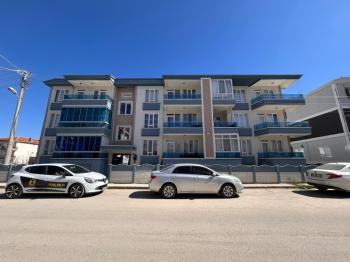 AFYON ÜÇOK EMLAKTAN HOCA AHMET YASEVİ MAH 3+1 115M² TEMİZ BAKIMLI SATILIK DAİRE 