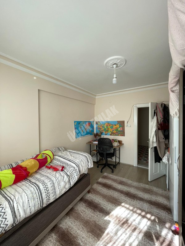 AFYON ÜÇOK EMLAKTAN FATİH MAH SATILIK 2+1 100M² DAİRE