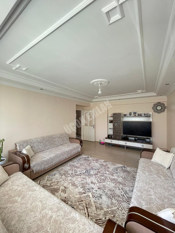 AFYON ÜÇOK EMLAKTAN FATİH MAH SATILIK 2+1 100M² DAİRE
