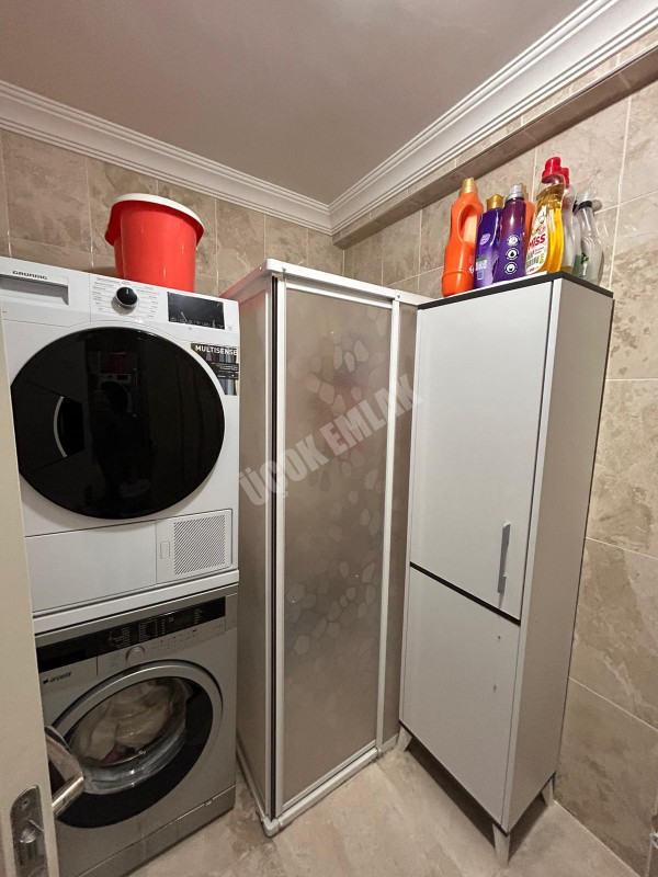 AFYON ÜÇOK EMLAKTAN HOCA AHMET YASEVİ MAH 3+1 115M² TEMİZ BAKIMLI SATILIK DAİRE 