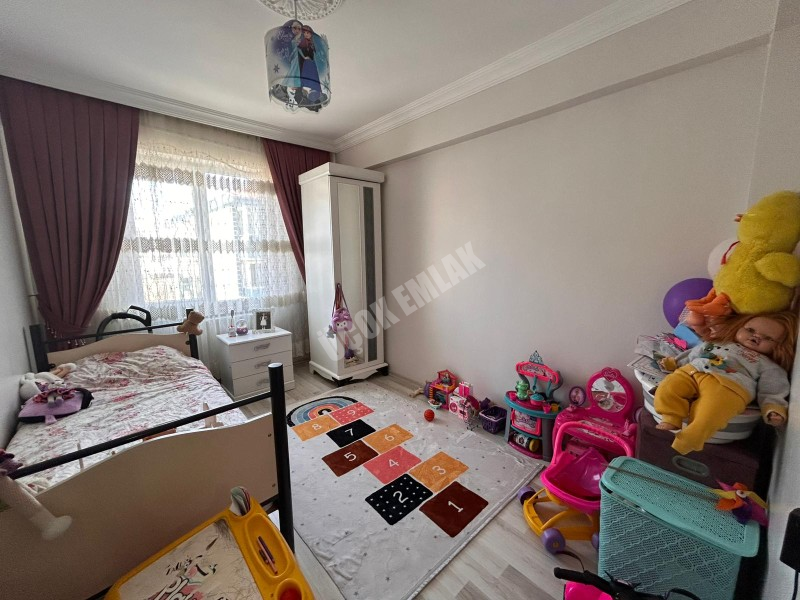 AFYON ÜÇOK EMLAKTAN HOCA AHMET YASEVİ MAH 3+1 115M² TEMİZ BAKIMLI SATILIK DAİRE 