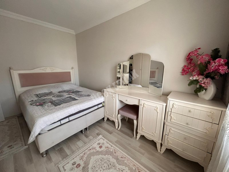 AFYON ÜÇOK EMLAKTAN HOCA AHMET YASEVİ MAH 3+1 115M² TEMİZ BAKIMLI SATILIK DAİRE 