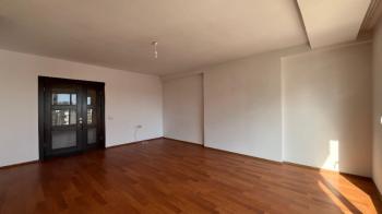 Elmas’tan Yeni Mh.’de Cepheleri Açık Ferah Bağımsız Mutfak 3+1