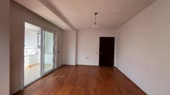 Elmas’tan Yeni Mh.’de Cepheleri Açık Ferah Bağımsız Mutfak 3+1