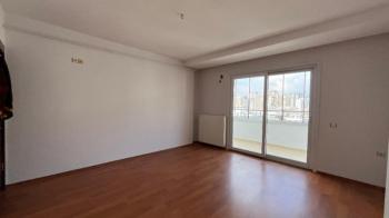 Elmas’tan Yeni Mh.’de Cepheleri Açık Ferah Bağımsız Mutfak 3+1