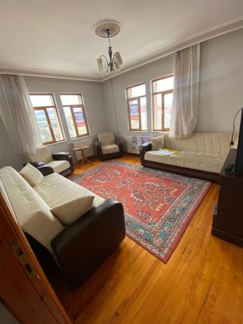 GÜVENAY - ÇORUM BUHARAEVLER MAH. PERŞEMBE  PAZARI CİVARI SATILIK 3+1  DAİRE