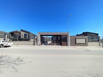 Güvenay - Çorum Üçtutlar Mahallesi Binevler 1. Caddesi Üzeri Satılık 6+1 Villa