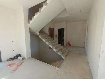 Güvenay - Çorum Üçtutlar Mahallesi Binevler 1. Caddesi Üzeri Satılık 6+1 Villa