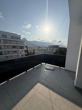 Girne Merkez’de Satılık 2+1 Penthouse Daire