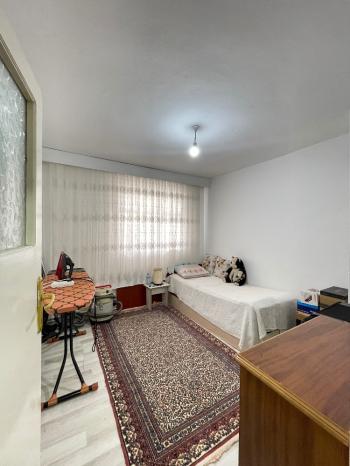 Güvenay - Çorum SSK Göğüs Hastanesi Karşısı Giriş Kat 2+1 Daire