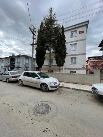Güvenay - Çorum SSK Göğüs Hastanesi Karşısı Giriş Kat 2+1 Daire
