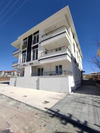 GÜVENAY - ÇORUM GÜLABİBEY EKİN CADDESİ ÜZERİ 2+1 SATILIK DAİRE