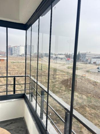 GÜVENAY -  ÇORUM ÇEPNİ MAH. FEN LİSESİ BÖLGESİ FULL EŞYALI KİRALIK 2+1 DAİRE