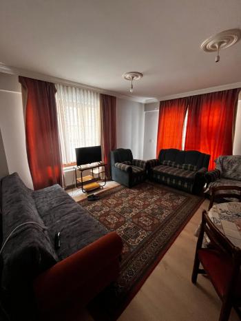 SEVİLLER MAH. KİRALIK EŞYALI 1+1 DAİRE