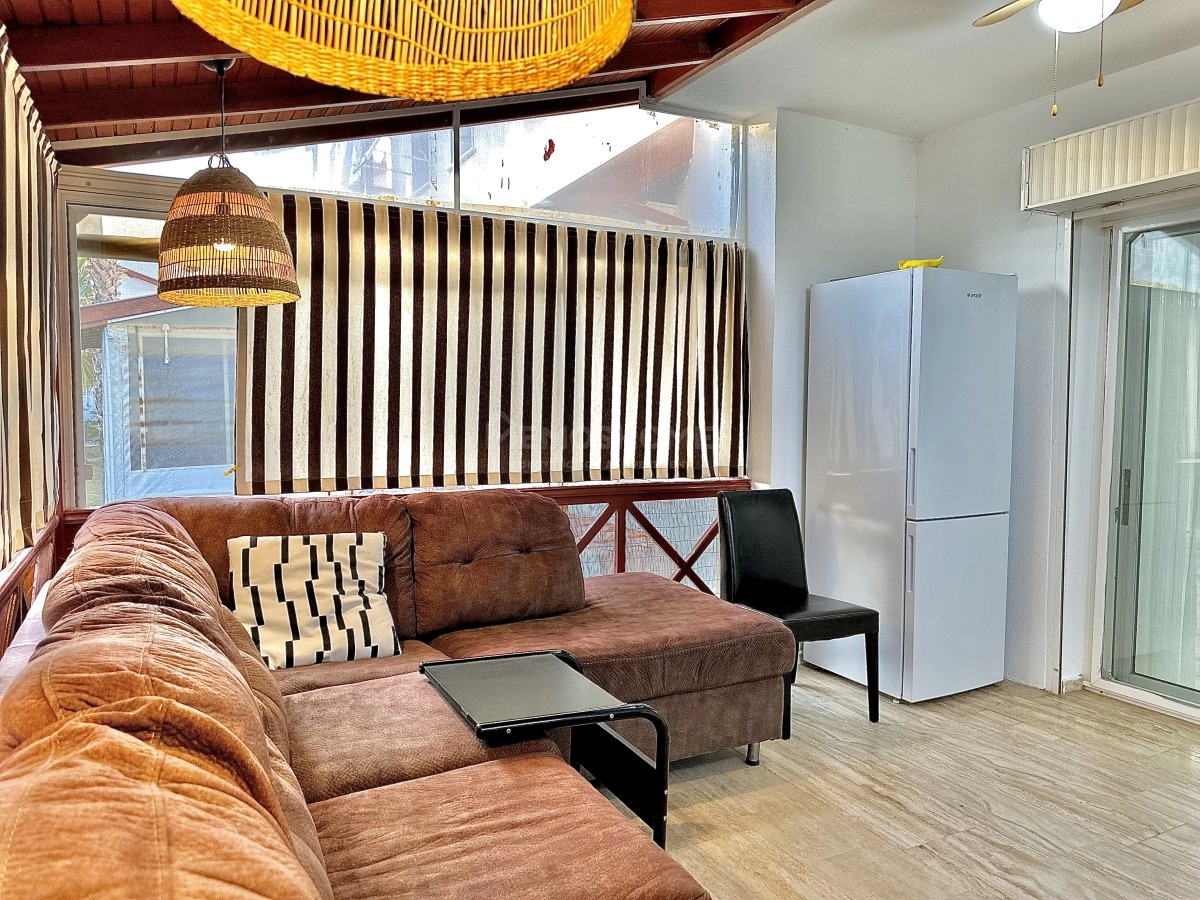 Demirtas 3+1 Duplex Villa Near Sea