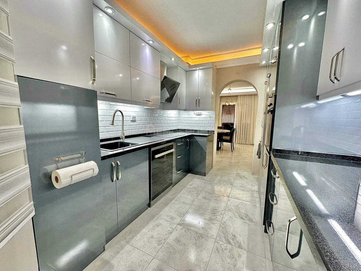 Demirtas 3+1 Duplex Villa Near Sea