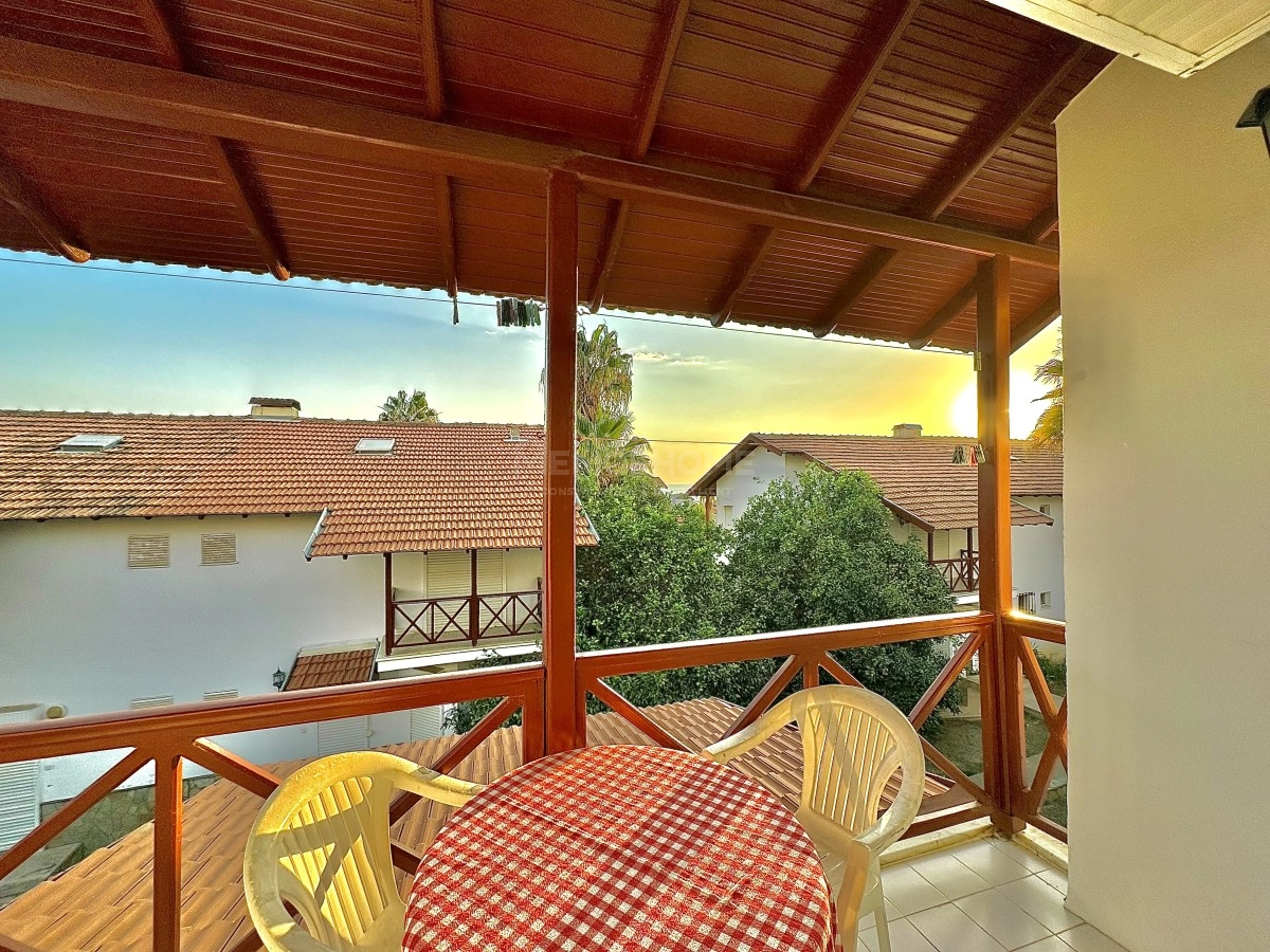 Demirtas 3+1 Duplex Villa Near Sea